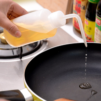 1 sztuk konewka 150/250/500/1000ml długie zakrzywione mięso przezroczysta woda butelka pojemnik na płyny butelka z rozpylaczem czajnik podlewanie 6